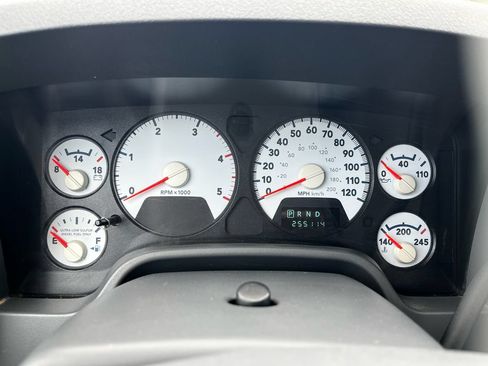 Used 2008 Dodge Ram 2500 Truck SLT w/ Popular Equipment Group AWD/4WD image 12