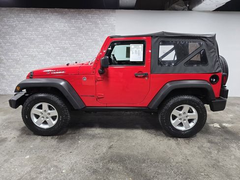 Used 2018 Jeep Wrangler Willys Wheeler image 2