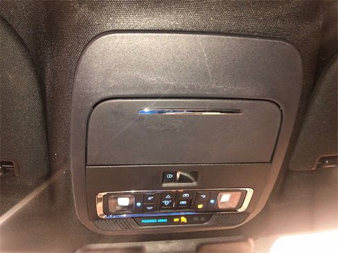 Used 2023 Ford F150 Lariat w/ Equipment Group 502A High image 32