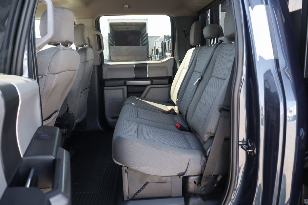 Used 2020 Ford F550 4x4 Crew Cab Super Duty w/ XLT Value Package image 46