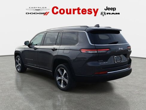 Certified 2023 Jeep Grand Cherokee L Limited w/ Trailer Tow Group (B) image 5