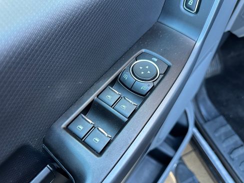 Used 2022 Ford F150 XLT image 10