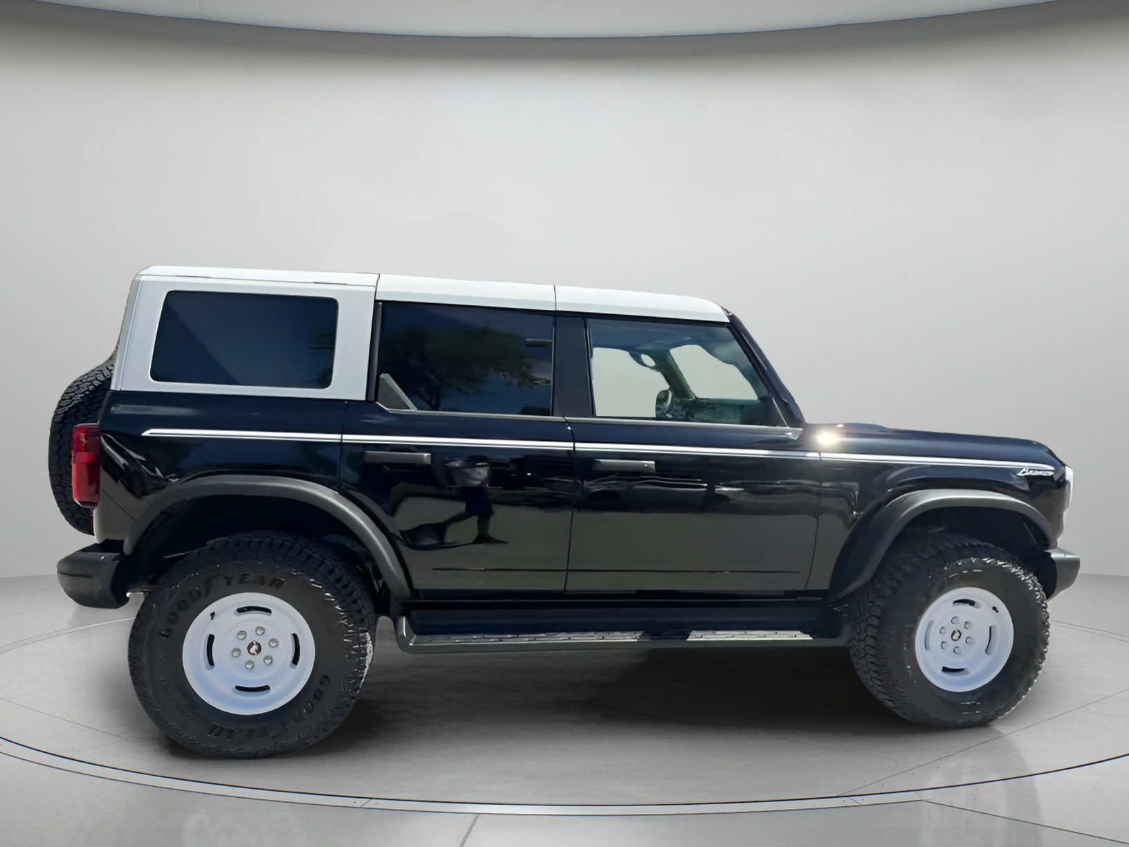 New 2026 Ford Bronco Heritage Edition AWD/4WD image 36