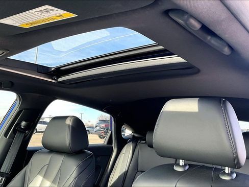 Used 2025 Acura Integra A-Spec image 32