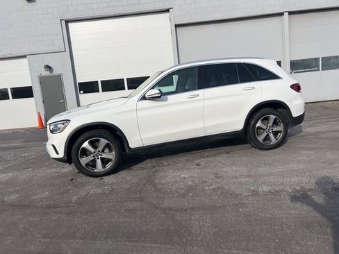 Used 2022 Mercedes-Benz GLC 300 4MATIC image 17