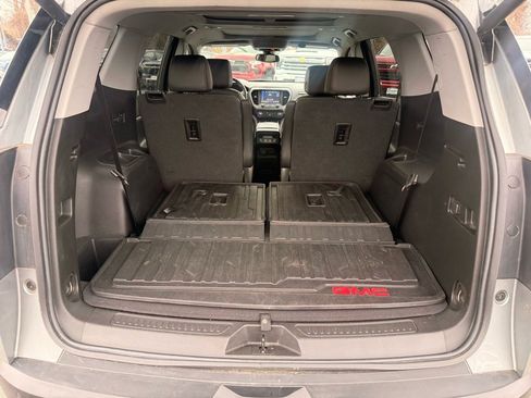 Used 2023 GMC Acadia AT4 w/ Technology Package image 7