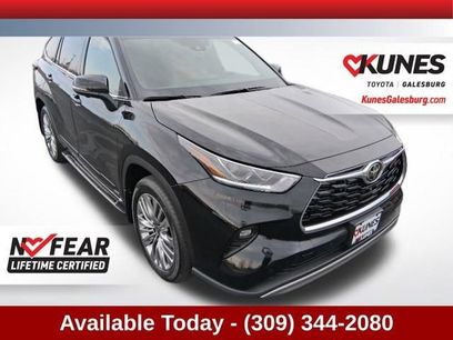 New 2026 Toyota Highlander Platinum