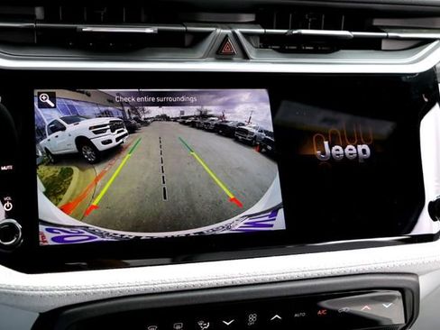 New 2026 Jeep Cherokee Laredo AWD/4WD image 14