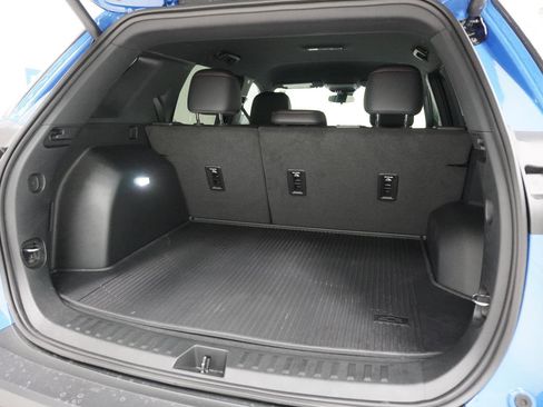 New 2026 Chevrolet Equinox RS w/ Convenience Package III FWD image 8