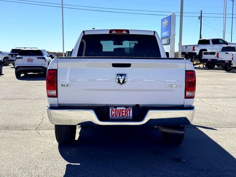 Used 2024 RAM 1500 Classic SLT image 7