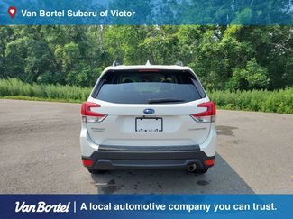 Certified 2023 Subaru Forester Limited AWD/4WD video 4