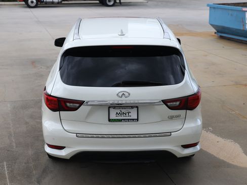 Used 2019 INFINITI QX60 Luxe w/ Essential Package FWD image 13