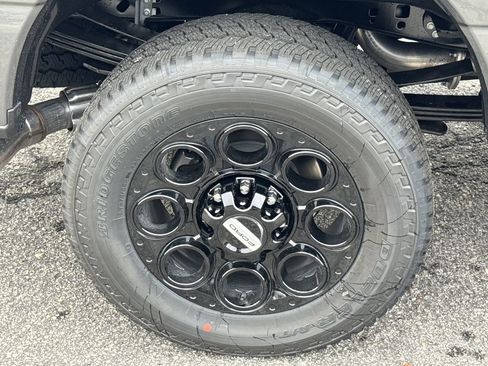 New 2026 Ford F350 Lariat w/ Black Appearance Package image 17