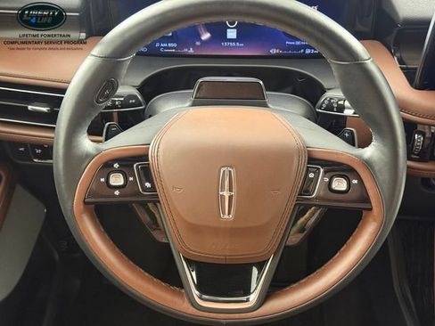 Used 2025 Lincoln Aviator Reserve w/ Equipment Group 201A AWD/4WD image 26