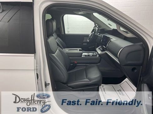 New 2026 Ford Expedition Active image 46