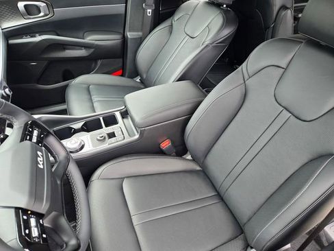 New 2026 Kia Sorento EX FWD image 17
