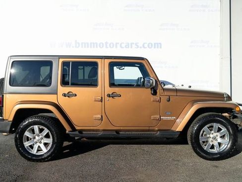 Used 2011 Jeep Wrangler Unlimited 70th Anniversary w/ Dual Top Group image 7