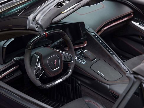 Used 2024 Chevrolet Corvette Z06 image 22