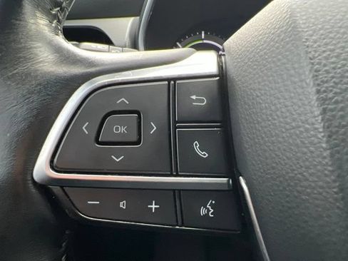 Used 2021 Toyota Highlander Platinum AWD/4WD image 23
