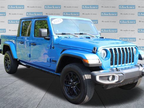 Used 2021 Jeep Gladiator Sport AWD/4WD image 3
