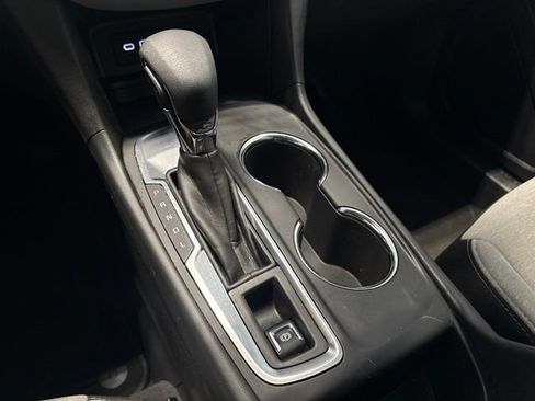 Used 2024 Chevrolet Equinox LS w/ LS Convenience Package FWD image 23