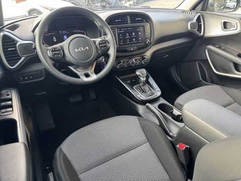 Certified 2024 Kia Soul LX w/ Option Group 015 FWD image 13
