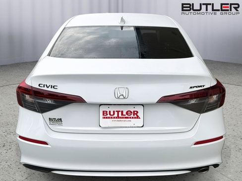 Used 2026 Honda Civic Sport image 5
