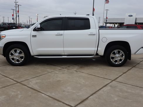 Used 2020 Toyota Tundra 1794 Edition image 9