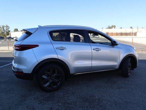 Used 2020 Kia Sportage S image 8