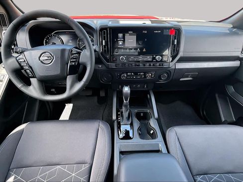 New 2027 Nissan Frontier SV w/ SV Convenience Package RWD image 5