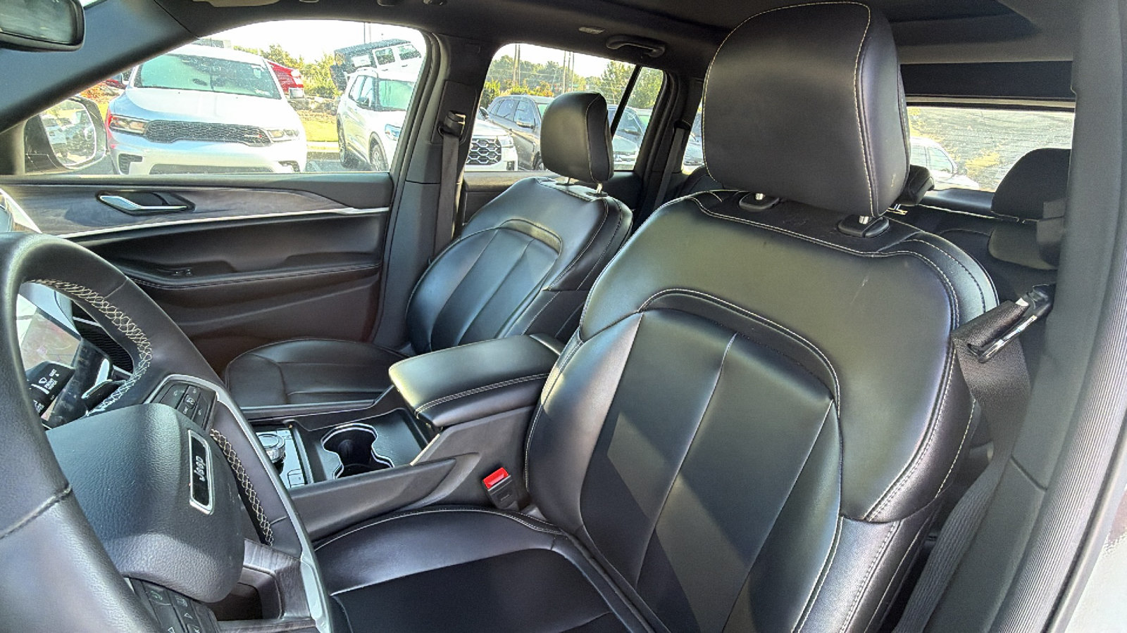 Used 2024 Jeep Grand Cherokee Limited 4xe AWD/4WD image 18