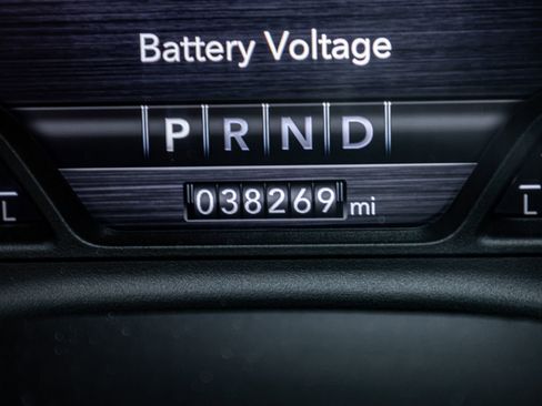 Used 2022 RAM 3500 Laramie image 22