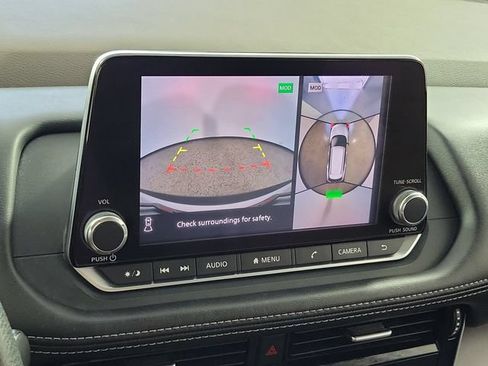 Used 2021 Nissan Rogue SV AWD/4WD image 29