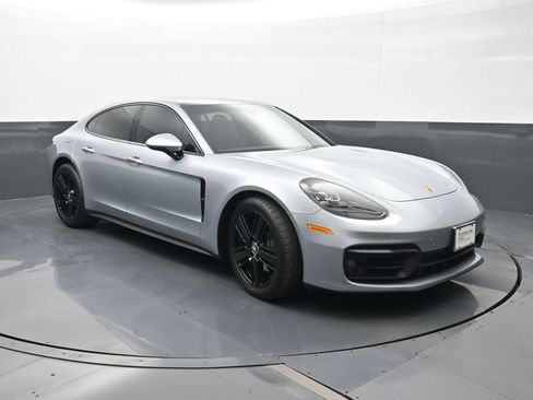 Certified 2023 Porsche Panamera 4 AWD/4WD image 24