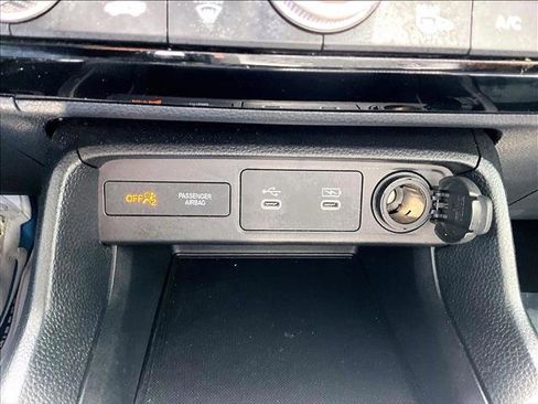 Used 2025 Honda Civic Sport image 25