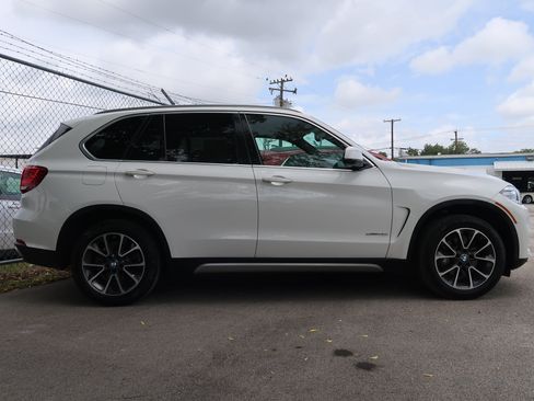 Used 2018 BMW X5 sDrive35i RWD image 4