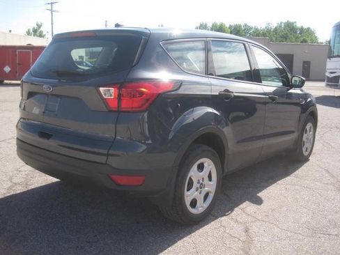 Used 2019 Ford Escape S FWD image 5