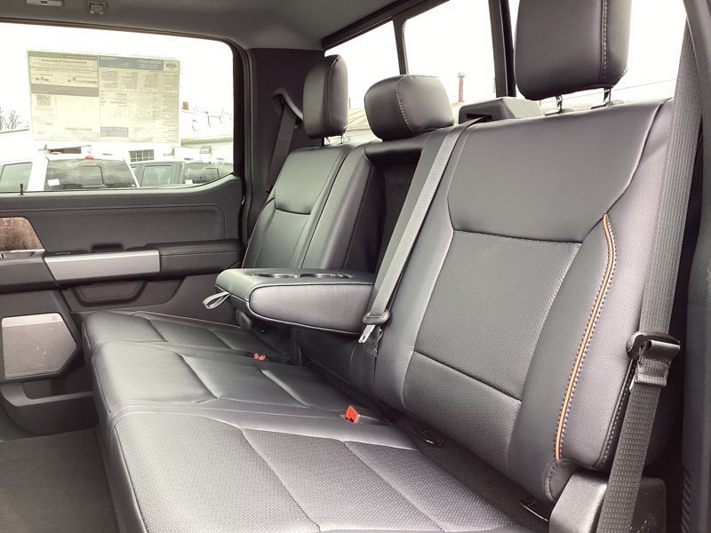 New 2026 Ford F250 Lariat w/ Black Appearance Package AWD/4WD image 30