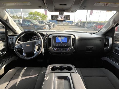 Used 2017 Chevrolet Silverado 2500 LT w/ LT Convenience Package image 31