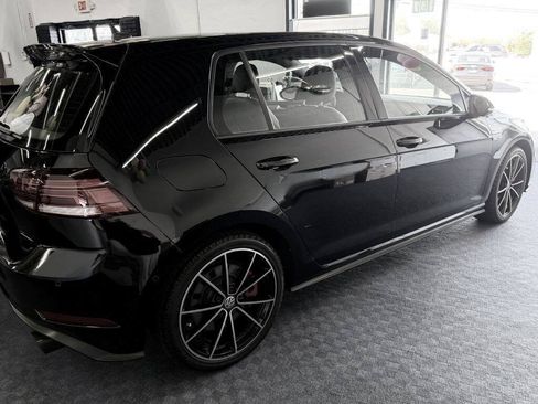 Used 2021 Volkswagen GTI Autobahn FWD image 2
