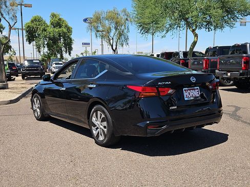 Used 2021 Nissan Altima 2.5 S FWD image 8