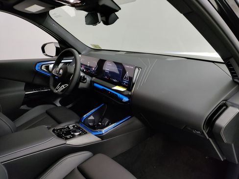 Used 2026 BMW X3 xDrive30 w/ M Sport Package image 25