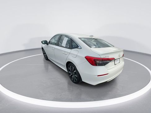 Used 2024 Honda Civic EX image 6