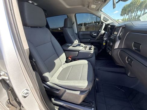 Used 2021 Chevrolet Silverado 1500 Custom image 16