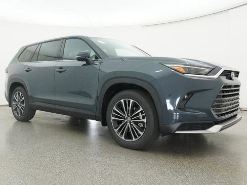 New 2026 Toyota Grand Highlander AWD Hybrid image 50