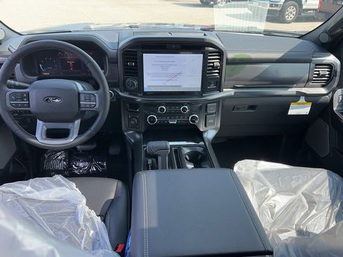 New 2026 Ford F150 Lariat w/ Equipment Group 501A Mid AWD/4WD image 7