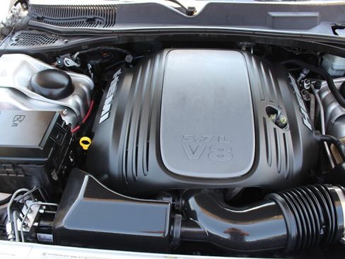 Used 2010 Dodge Challenger R/T RWD image 30