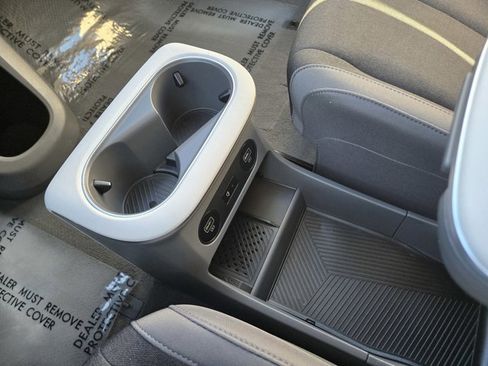 Used 2024 Hyundai Ioniq 5 SEL image 13