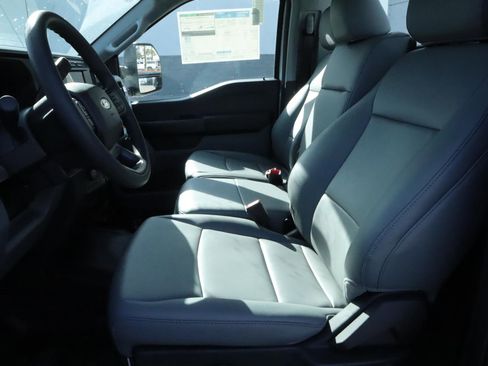 Used 2024 Ford F350 XL w/ XL Chrome Package image 18