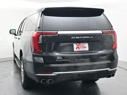 Used 2025 GMC Yukon XL Denali image 31